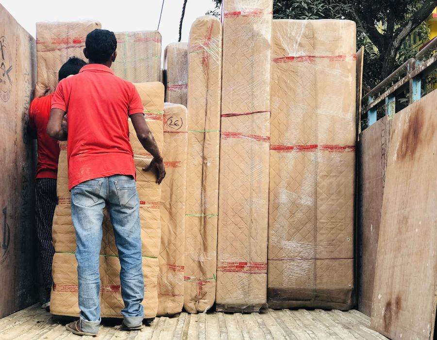 Professional Packing and Moving Services